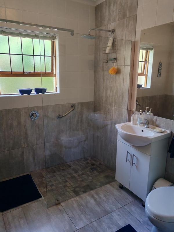 4 Bedroom Property for Sale in Vermont Western Cape